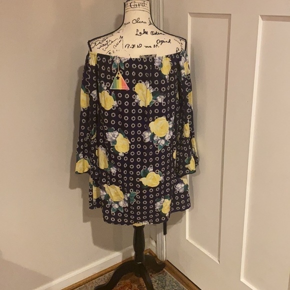 Mistic Prysm By Listicle Dress NWT Size Small - Picture 4 of 9